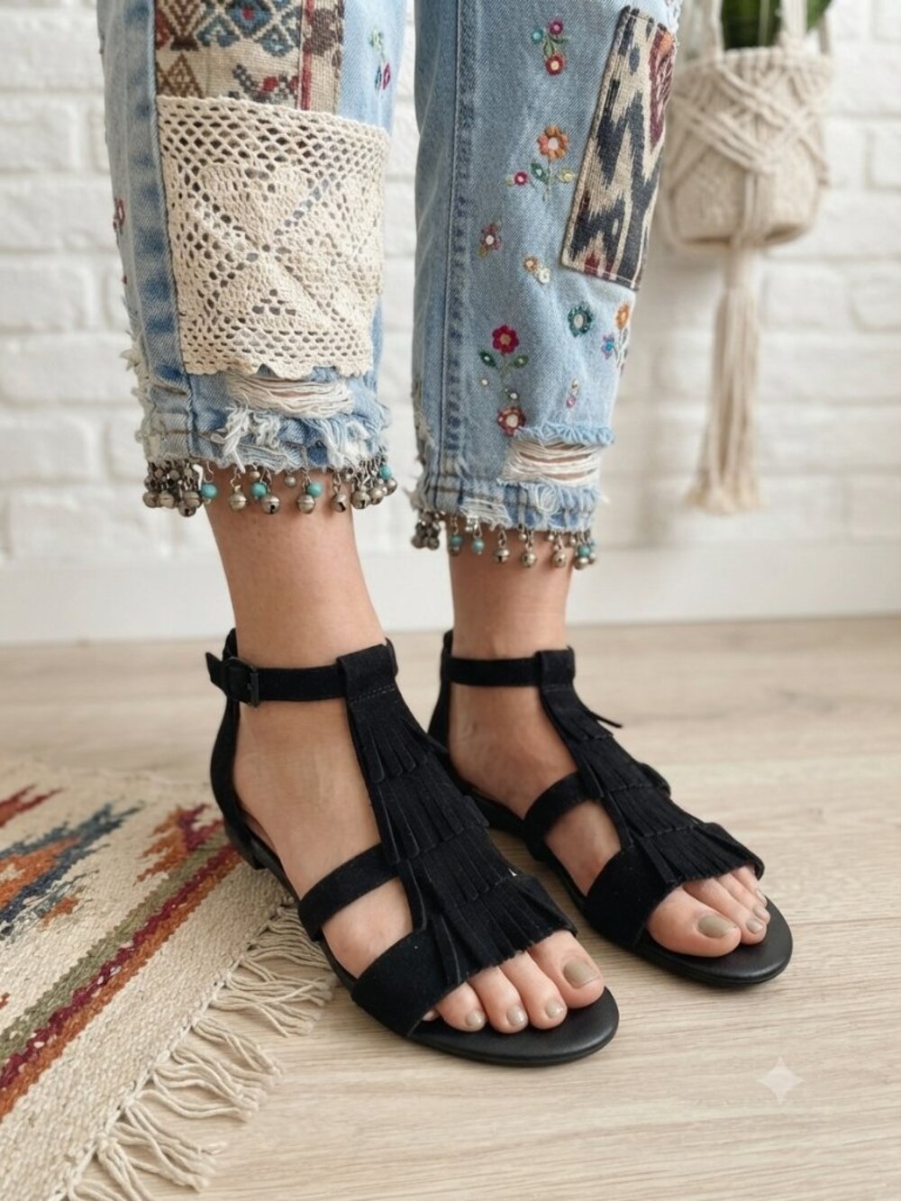Clarks Collection Abigail Sun Black Suede Fringed Wedge Sandals Size 7.5M